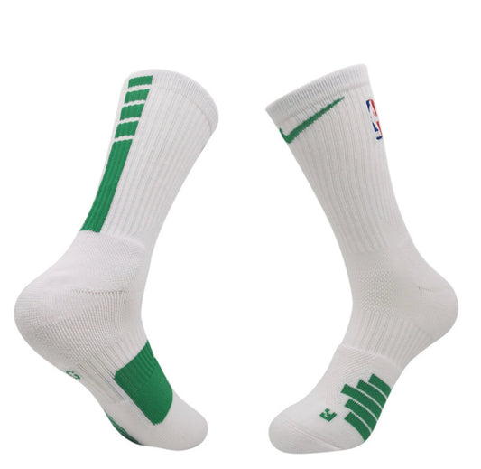 גרביי NBA בצבע לבן ירוק